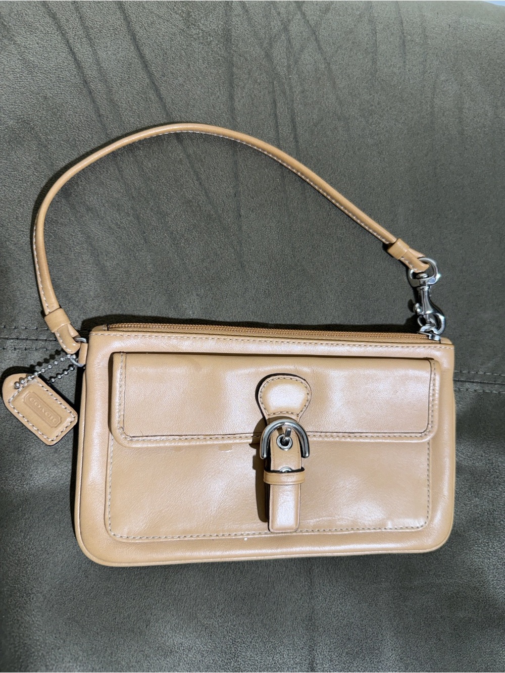 Vintage Coach Soho Tan Glove-Tanned Leather Wristlet